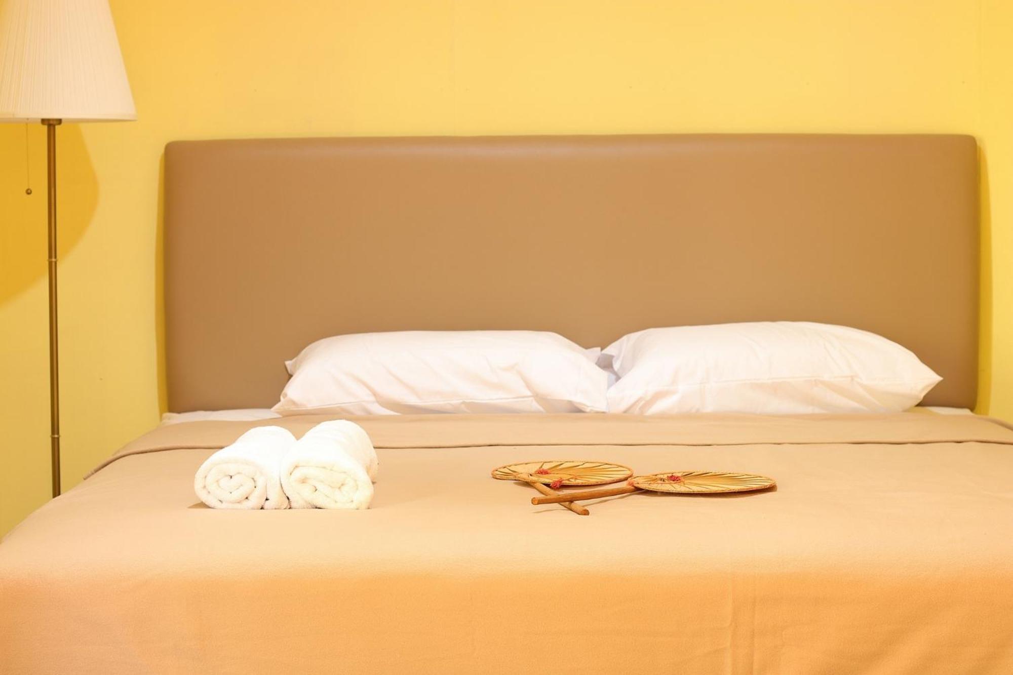 Baankhon Private Room In Thai House Check In By Yourself Code Inbox Adult Only Bangkok Kültér fotó