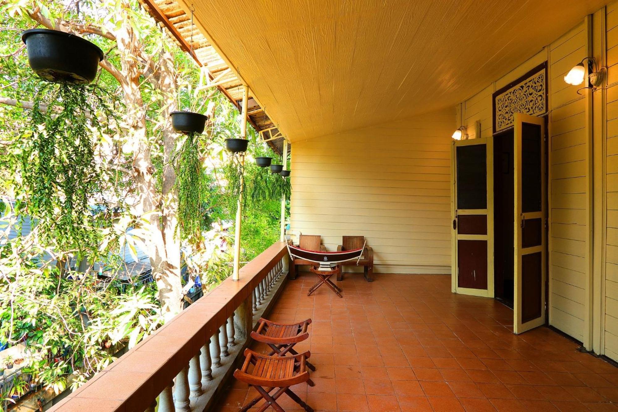 Baankhon Private Room In Thai House Check In By Yourself Code Inbox Adult Only Bangkok Kültér fotó